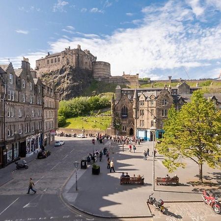 Entire Apartment In Edinburgh Exterior photo